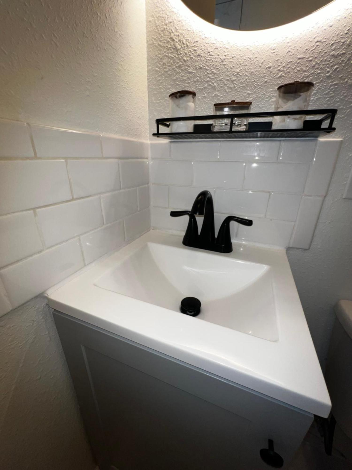 Finally Home Guesthouse Бернс Экстерьер фото